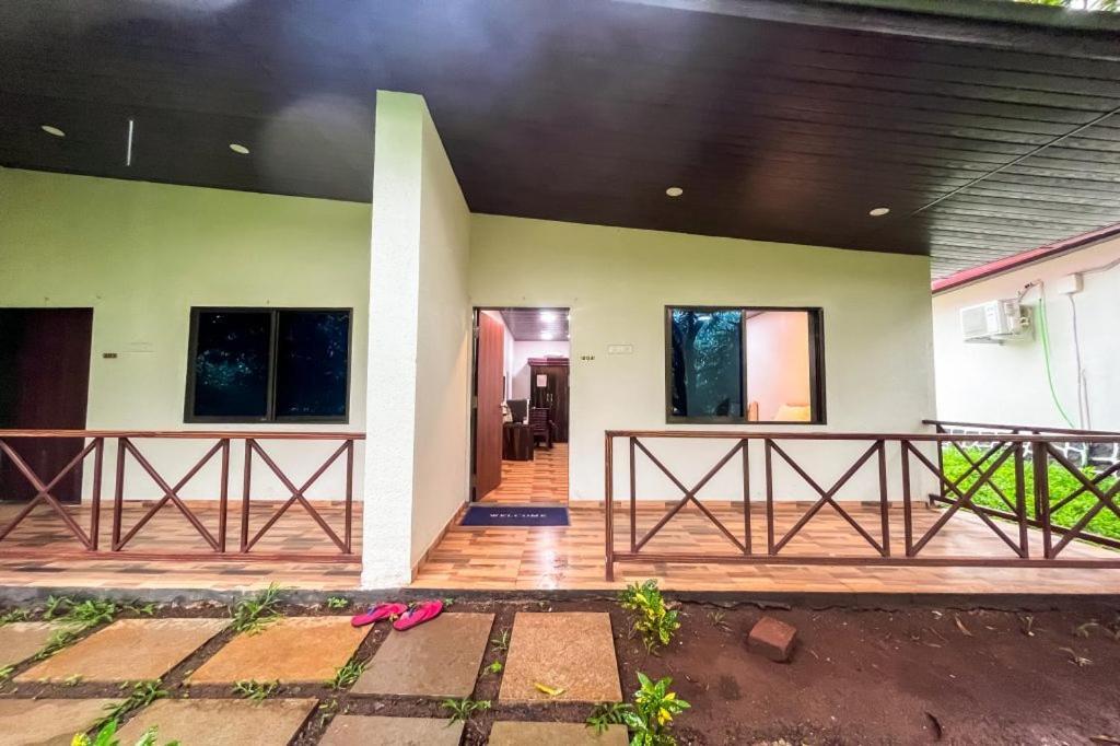 Hotel Mangozzz Magical World Panvel Zewnętrze zdjęcie
