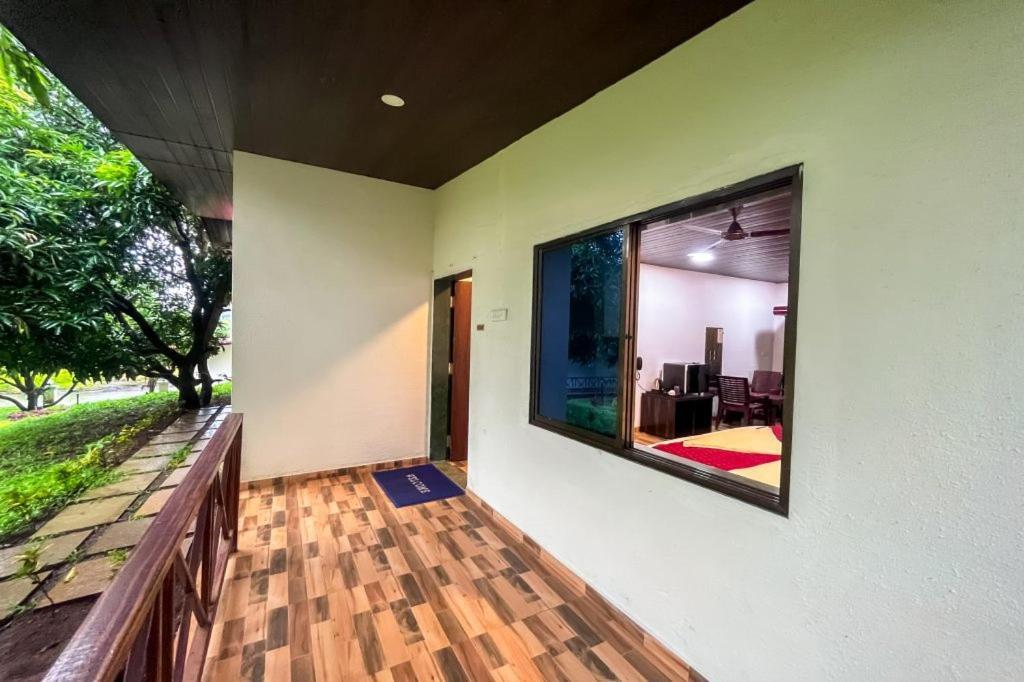 Hotel Mangozzz Magical World Panvel Zewnętrze zdjęcie